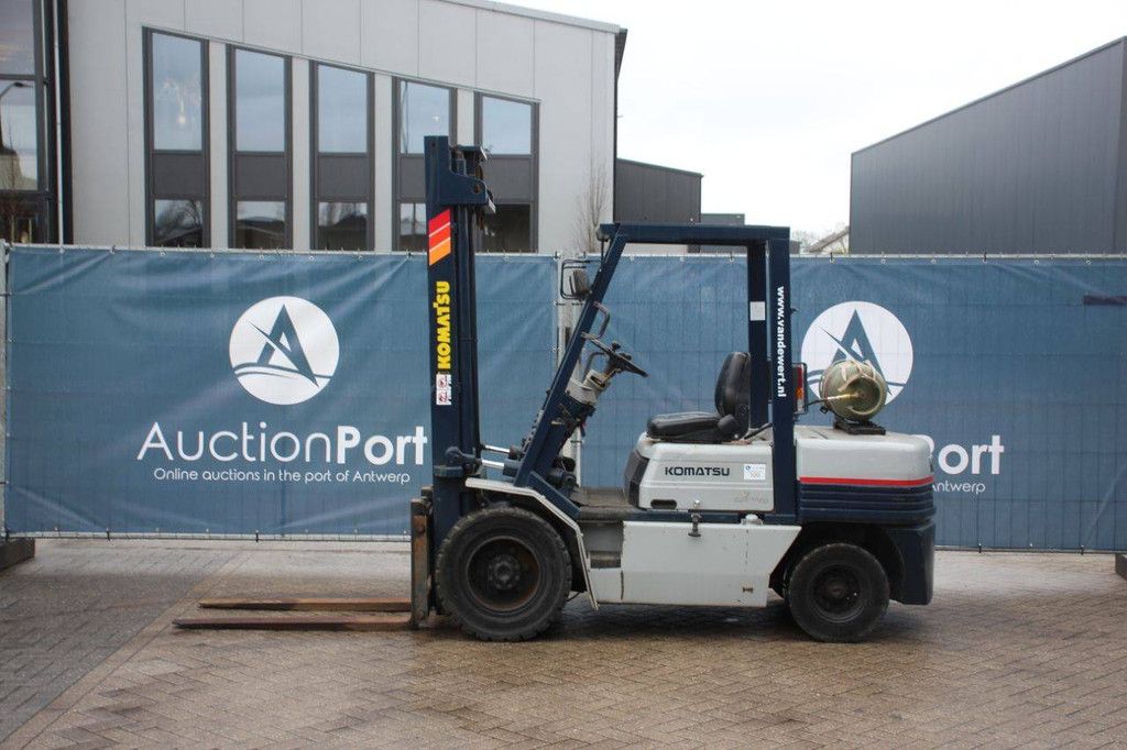 Forklift Komatsu FG 30-11 LPG 3000kg 4.0m 1990