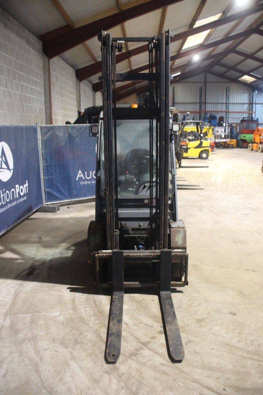 Forklift Toyota 02-8FGF25 LPG 2500kg 4.5m 2008