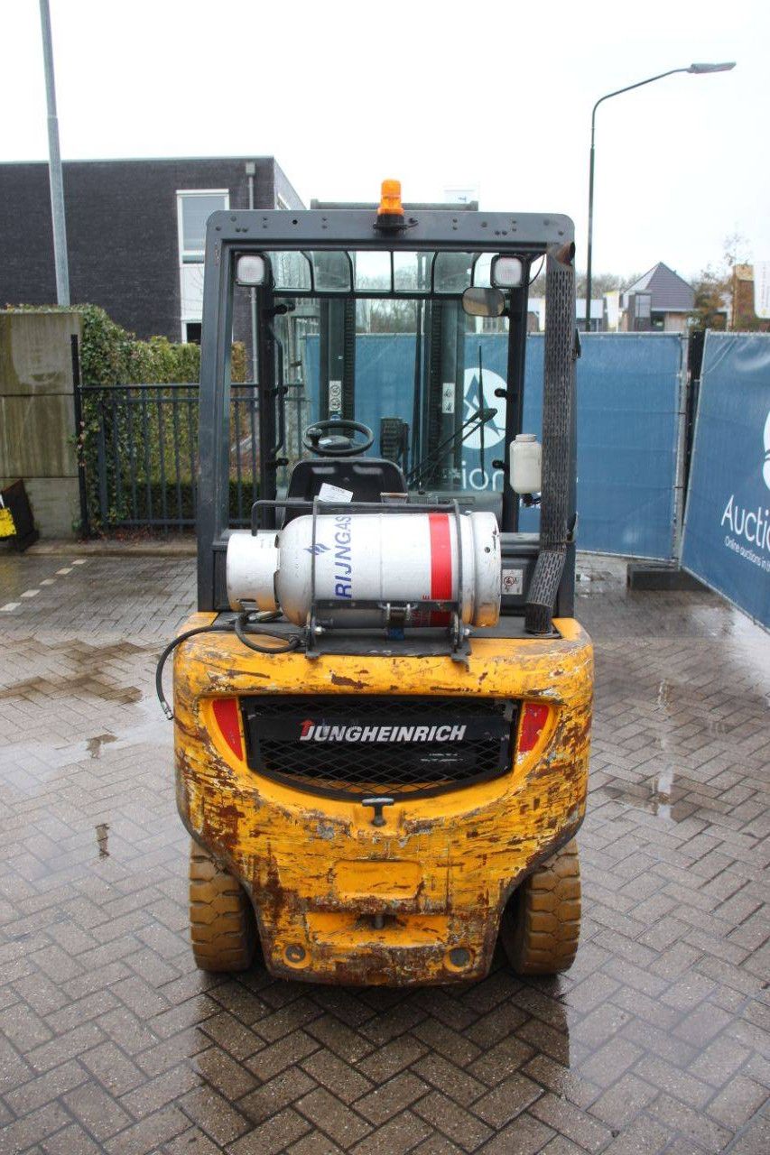 Heftruck Jungheinrich FG40 LPG 2870kg 5.0m