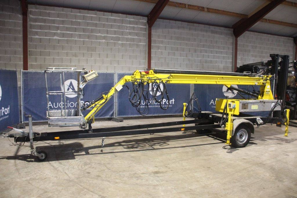 OMME Lift 1500Z Elektrische, anhängermontierte Hubarbeitsbühne 15 m 1994