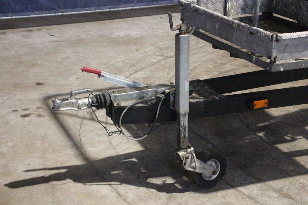 OMME Lift 1500Z Elektrische, anhängermontierte Hubarbeitsbühne 15 m 1994