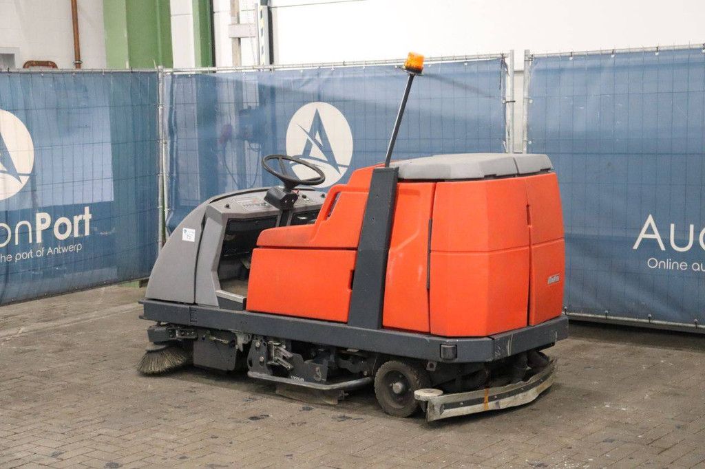 Sweeper Hako Hakomatic B310 R CL Electric 2014