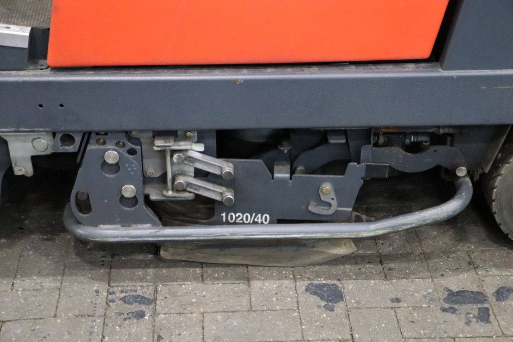 Sweeper Hako Hakomatic B310 R CL Electric 2014