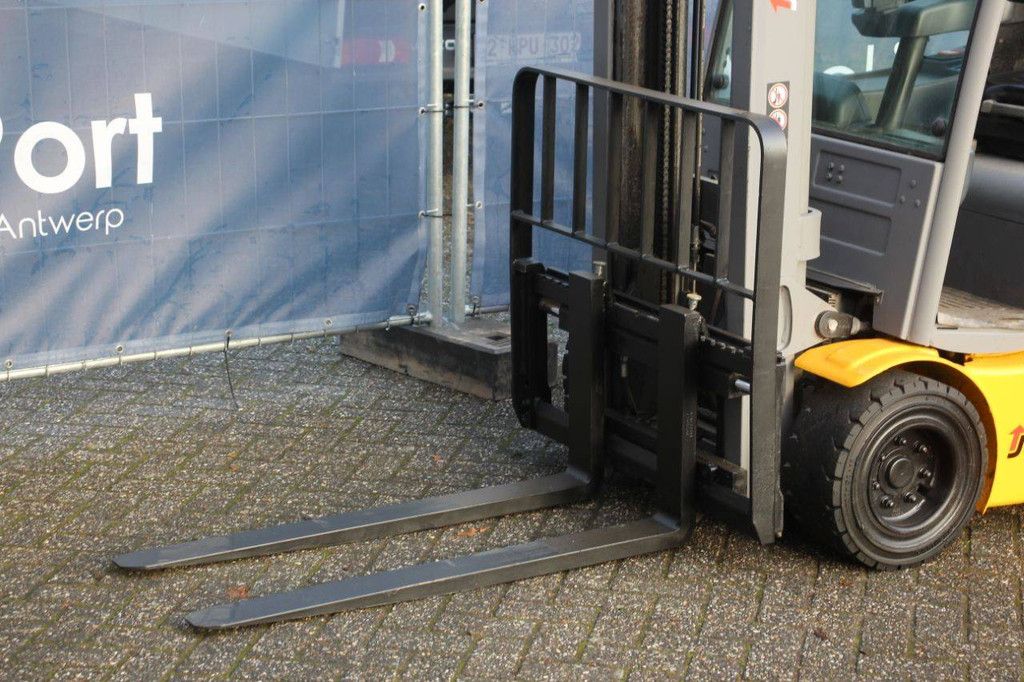 Gabelstapler Jungheinrich EFG320 Elektro 2000kg 2019