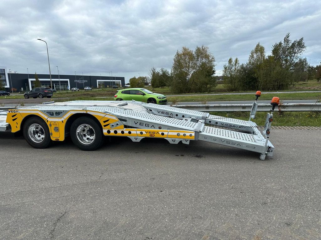 VEGA Trailer VEGAMAX 2 axle Truck transporter