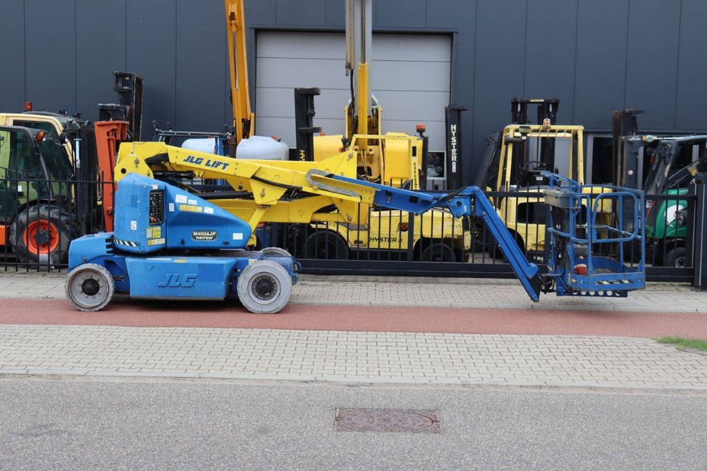 JLG M400AJPN Electric+Diesel 14.19m Articulated Boom Lift 2007