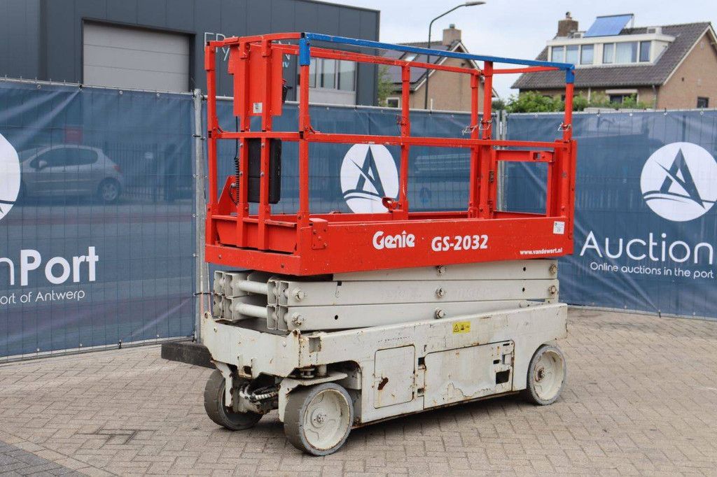 Scherenbühne Genie GS-2032 Elektrisch 8m 2013