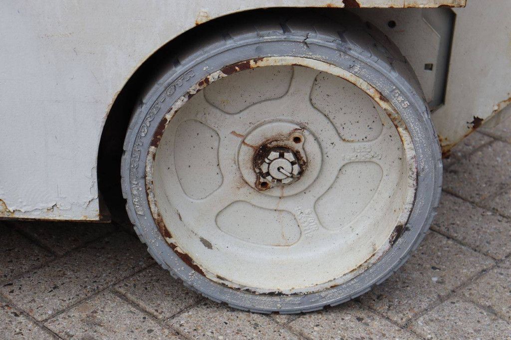 Scherenbühne Genie GS-2032 Elektrisch 8m 2013