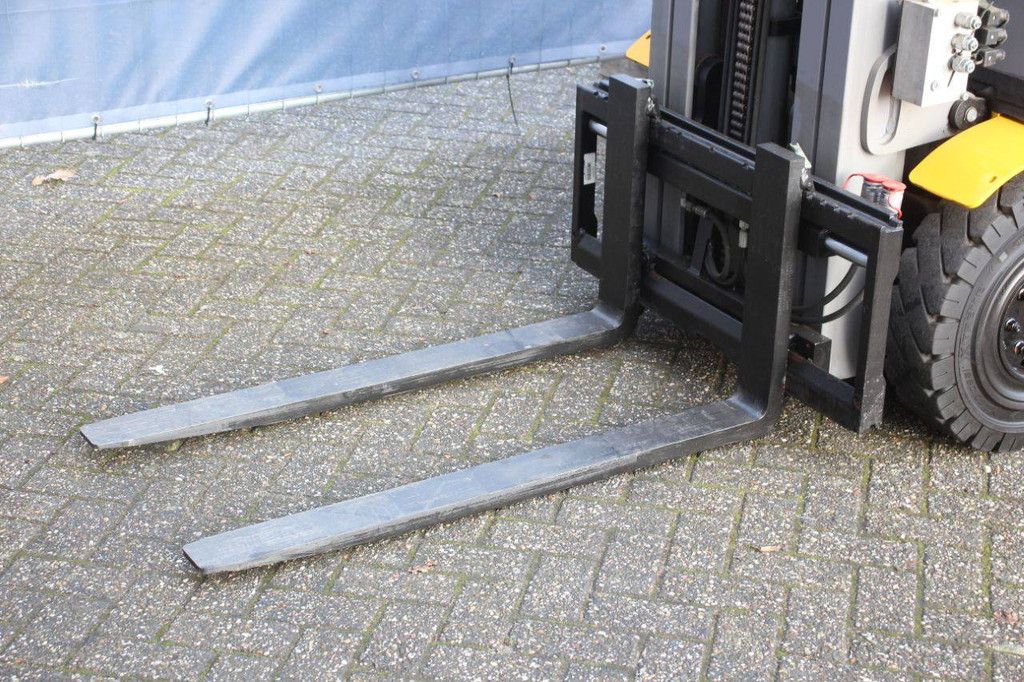 Forklift Jungheinrich TFG320s LPG 2000kg 4.4m 2019