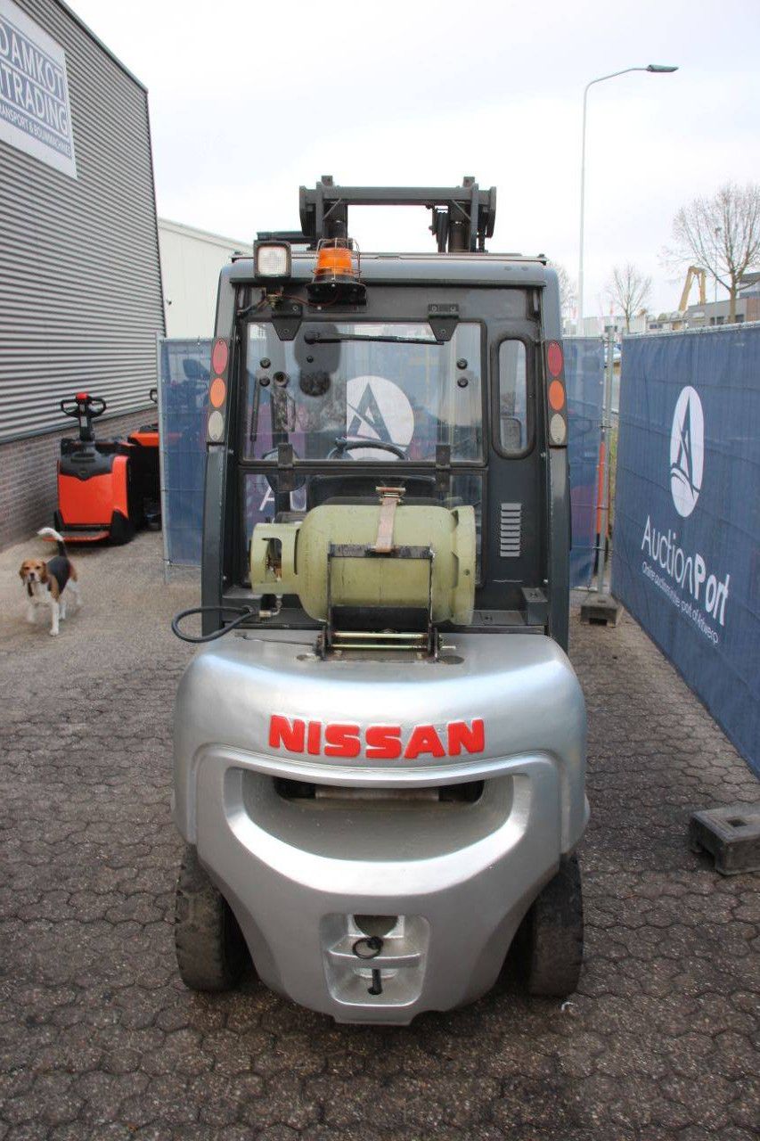 Nissan 25 LPG-Gabelstapler, 2500 kg