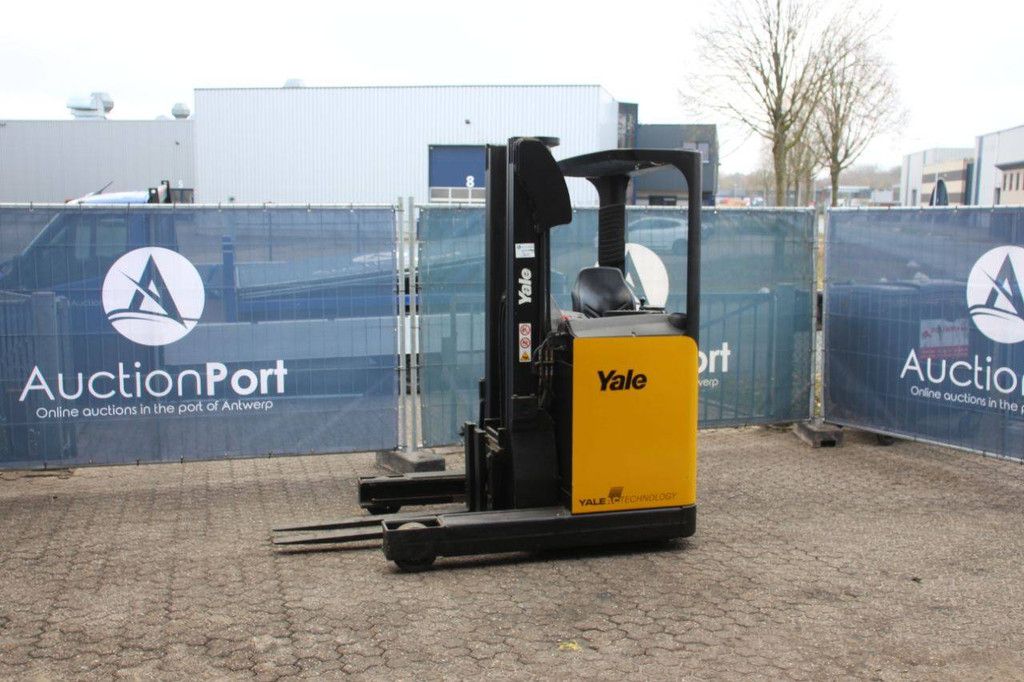 Schubmaststapler Yale MR14 Electric 1400 kg 4,6 m 2008