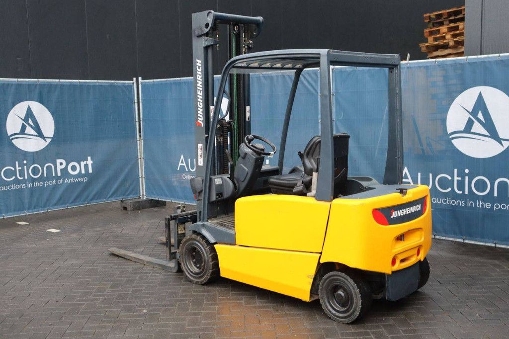 Gabelstapler Jungheinrich EFG 320 Elektro 2000 kg 5,0 m 2004