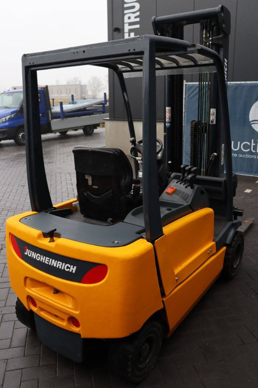 Gabelstapler Jungheinrich EFG 320 Elektro 2000 kg 5,0 m 2004