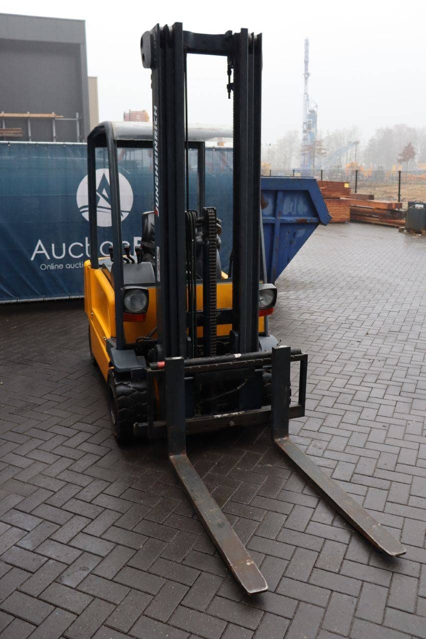 Gabelstapler Jungheinrich EFG 320 Elektro 2000 kg 5,0 m 2004