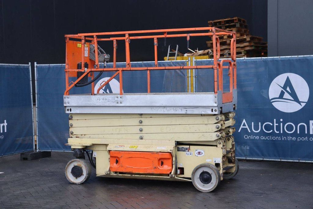 Scherenbühne JLG 2646ES Elektrisch 2004