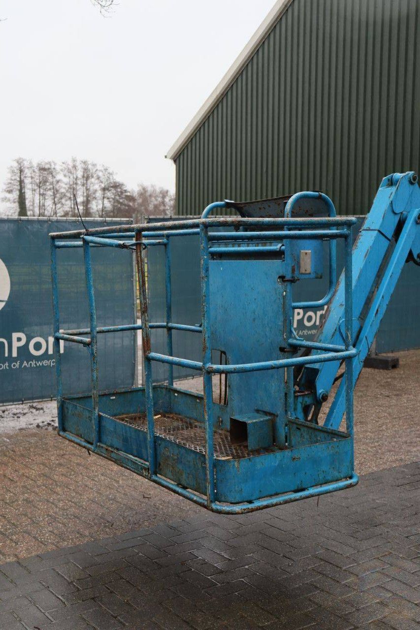 Articulating boom lift Genie Z4525 15.86m Diesel 2000