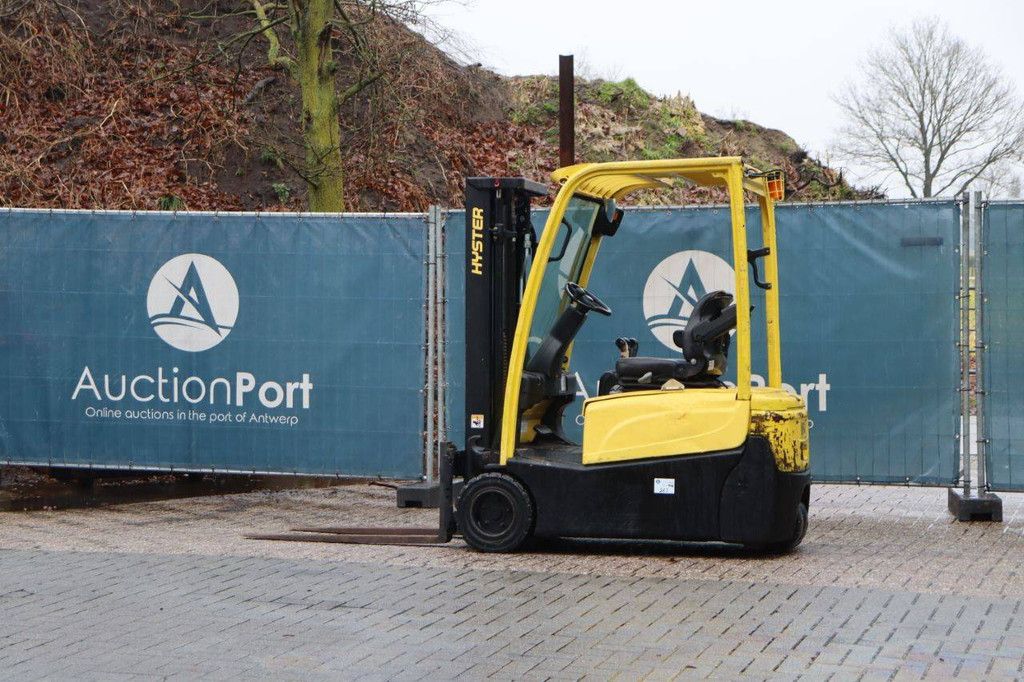 Hyster J1.8XNT MWB Electric Forklift 1750kg 4.6m 2013