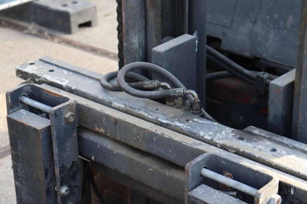 Forklift Linde E30-02 Electric 3000kg 2001