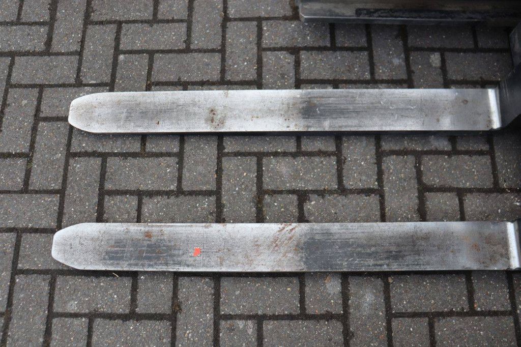 Reach truck BT Reflex Electric 6.0m