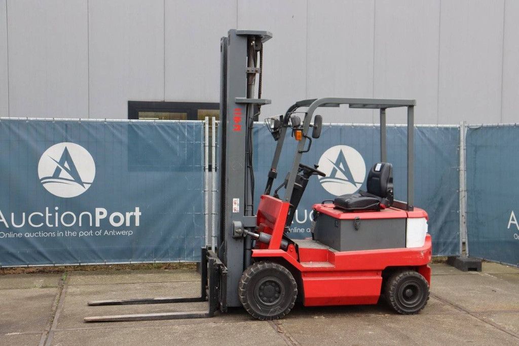 Nichiyu FB20PN-60B-630M Elektro-Gabelstapler 1400 kg