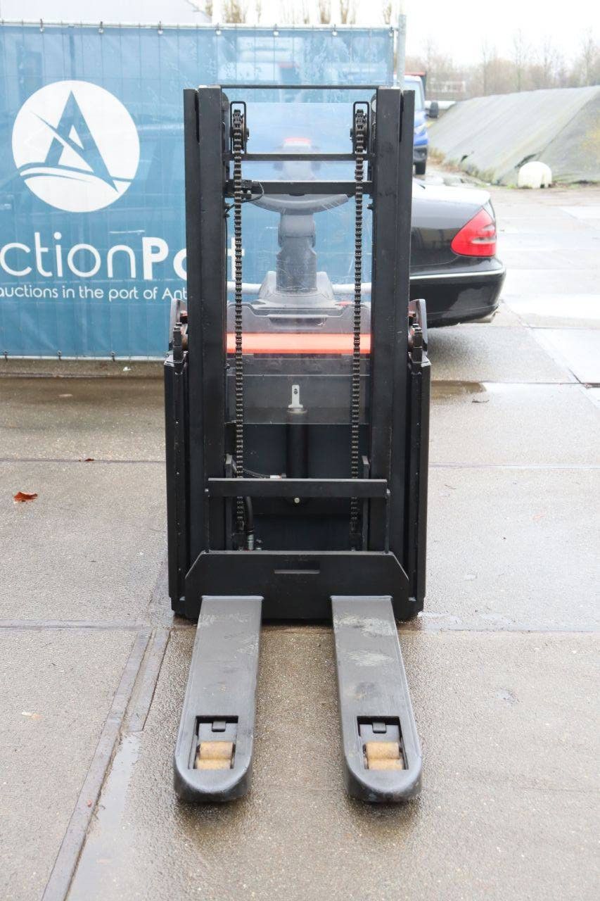 Stacker BT SPE200D Electric 1000kg 2016