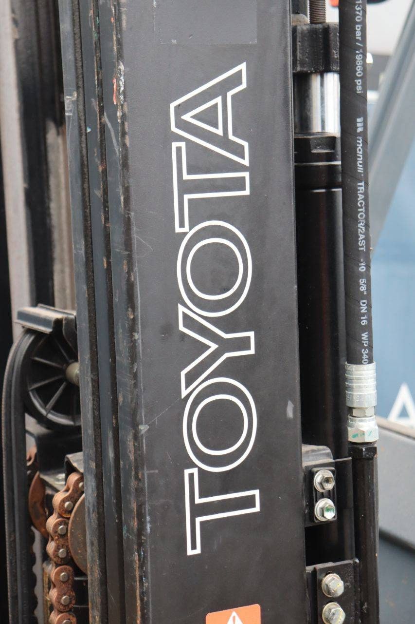 Toyota 7FBMF30 Elektro-Gabelstapler, 3000 kg, 4,3 m, Baujahr 2009