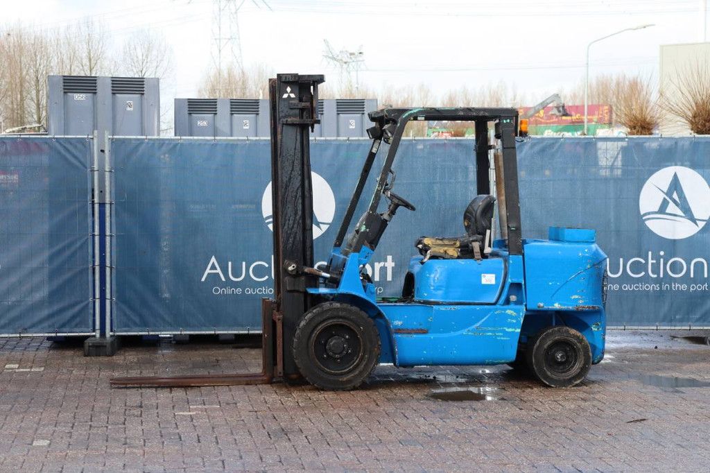 Forklift Mitsubishi FD30K Diesel 2900kg