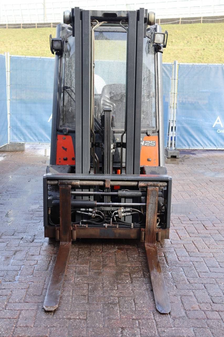 Gabelstapler Linde H25D Diesel 2500 kg 7,0 m 2003