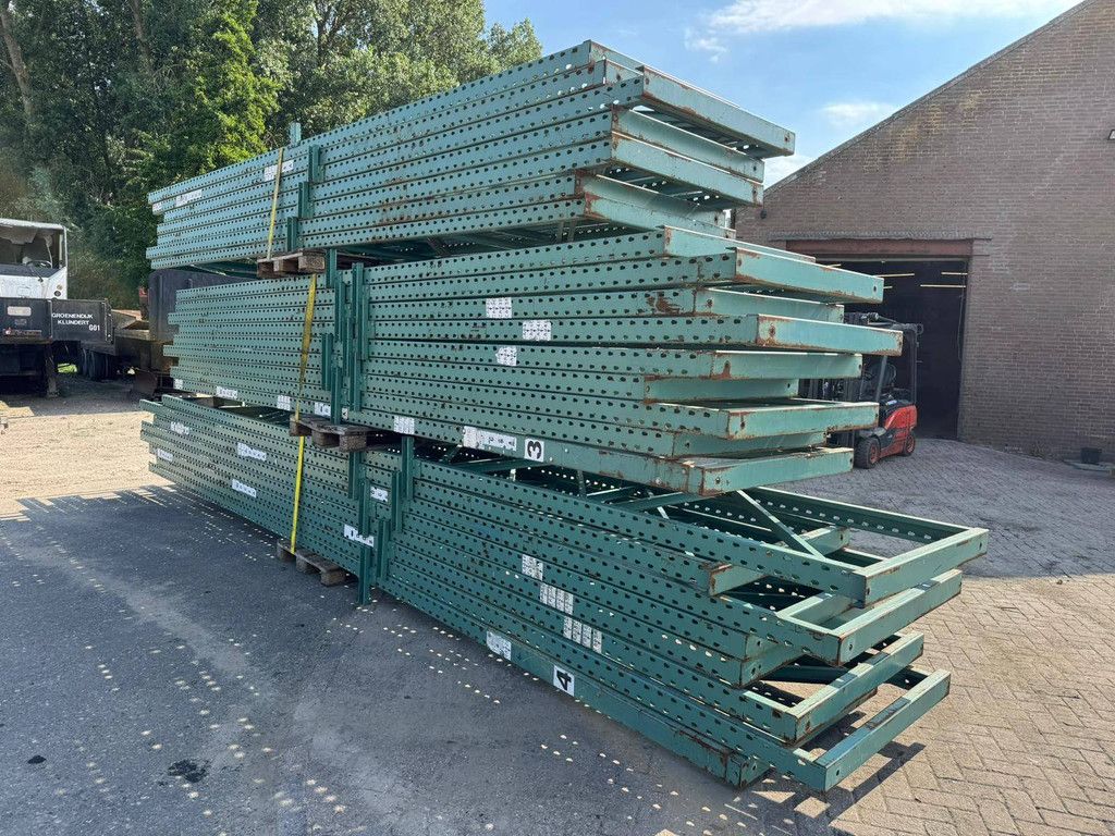 Party-Palettenregale