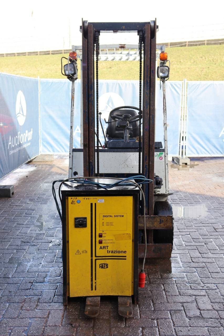 Komatsu FB15-5 Elektro-Gabelstapler, 1500 kg, 3,5 m