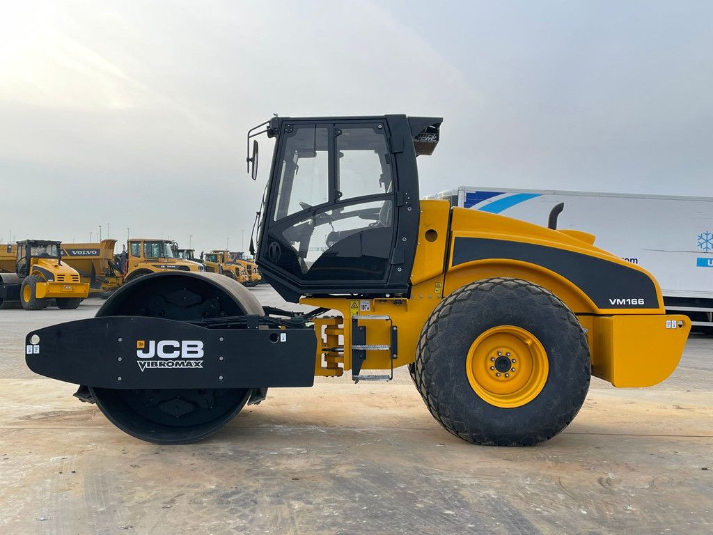 JCB VM166D