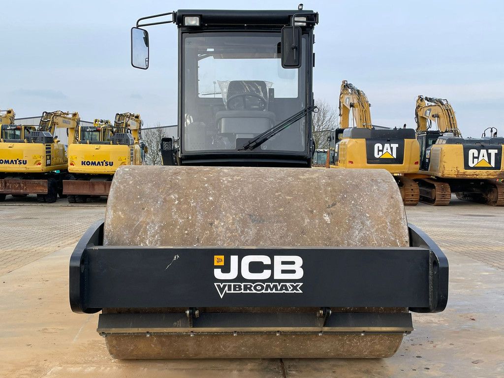 JCB VM166D