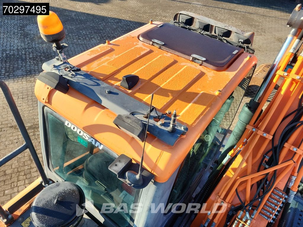 Doosan DX170W -5