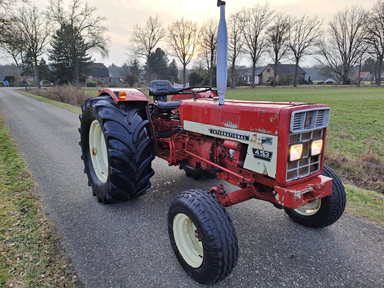 IHC International 453 | NL Kenteken | Inruil & Transport