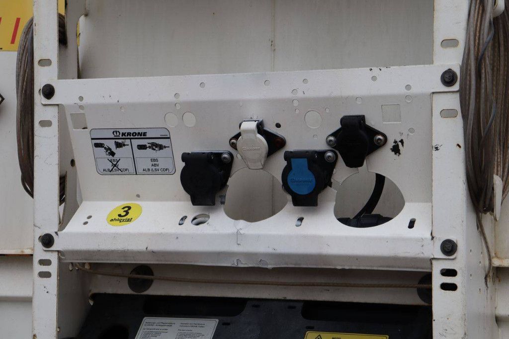 Krone SD 2017 sliding tarpaulin trailer