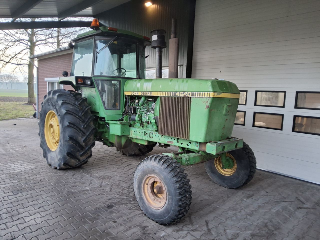 John Deere 4640