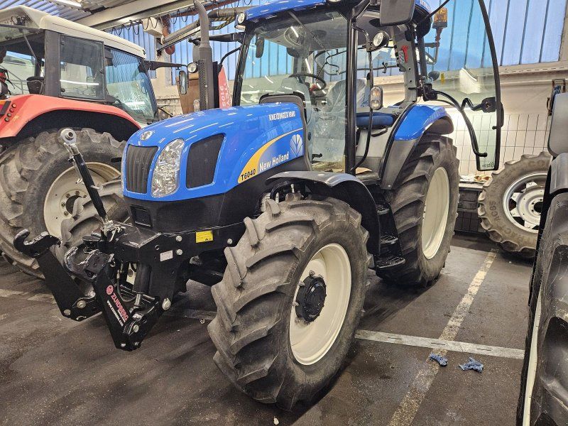 New Holland T6040 Elite