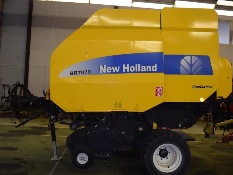 New Holland BR 7070 Crop Cutter