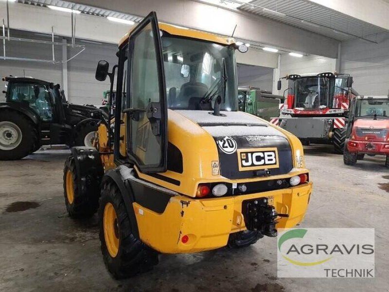 JCB TM 220