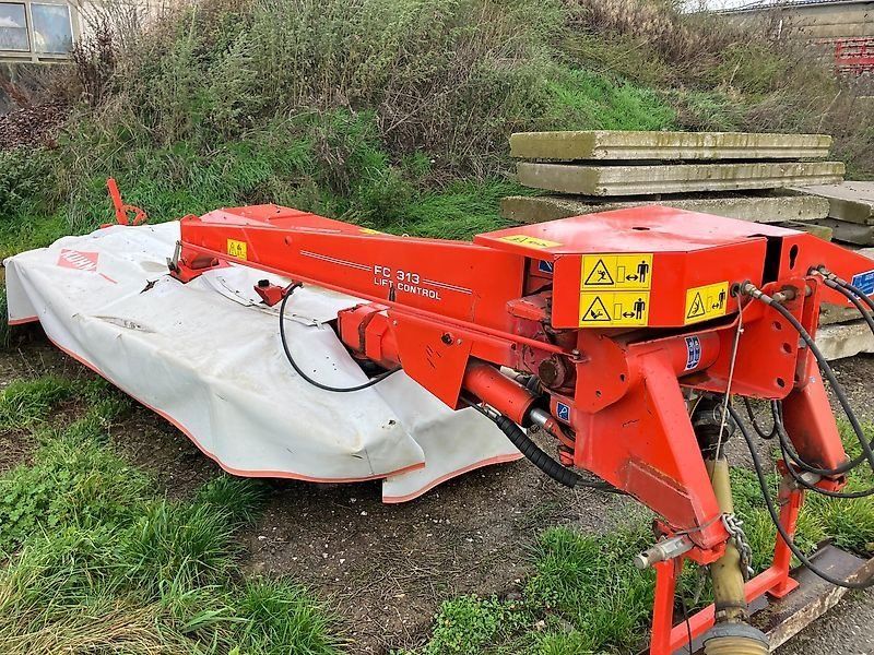 Kuhn FC 313
