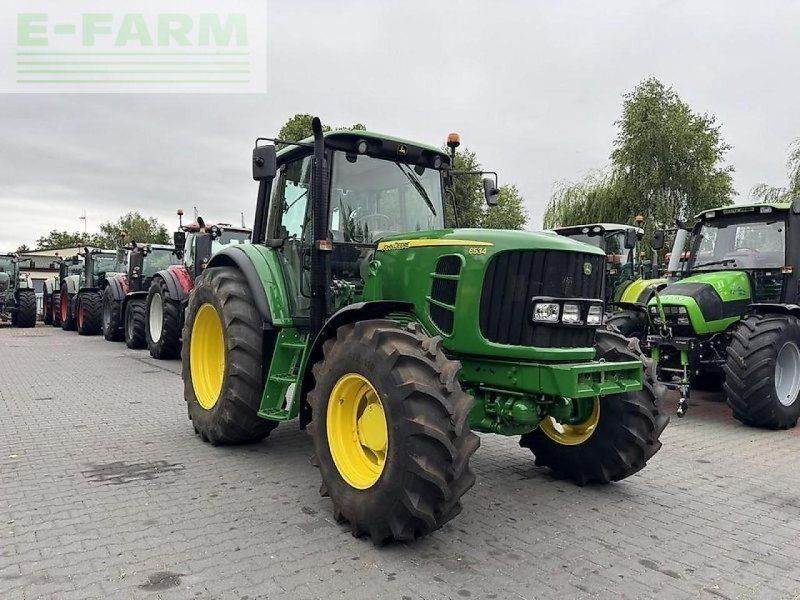 John Deere 6534