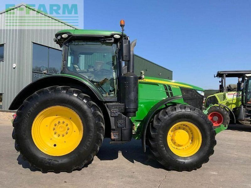 John Deere 7310r (st22840)