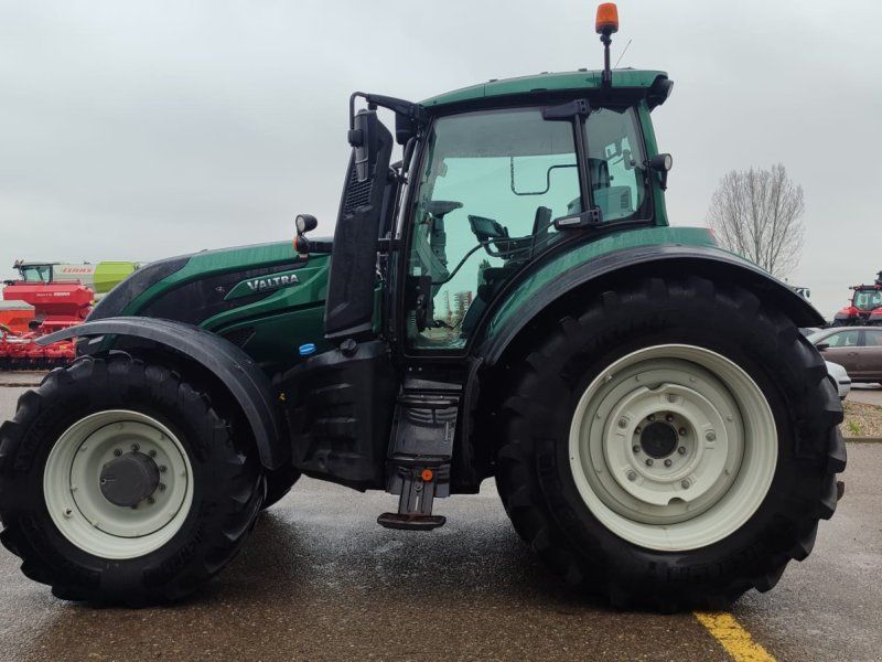 Valtra T194 V