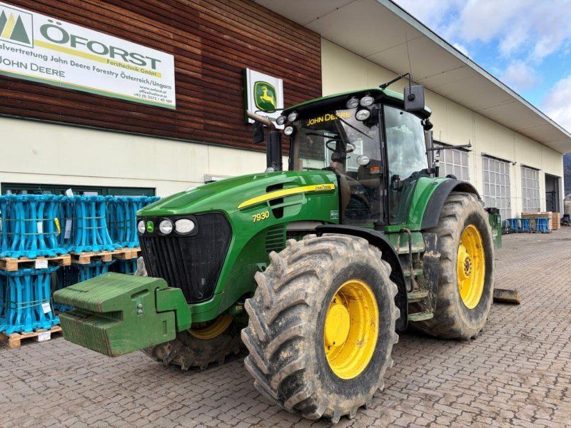 John Deere 7930