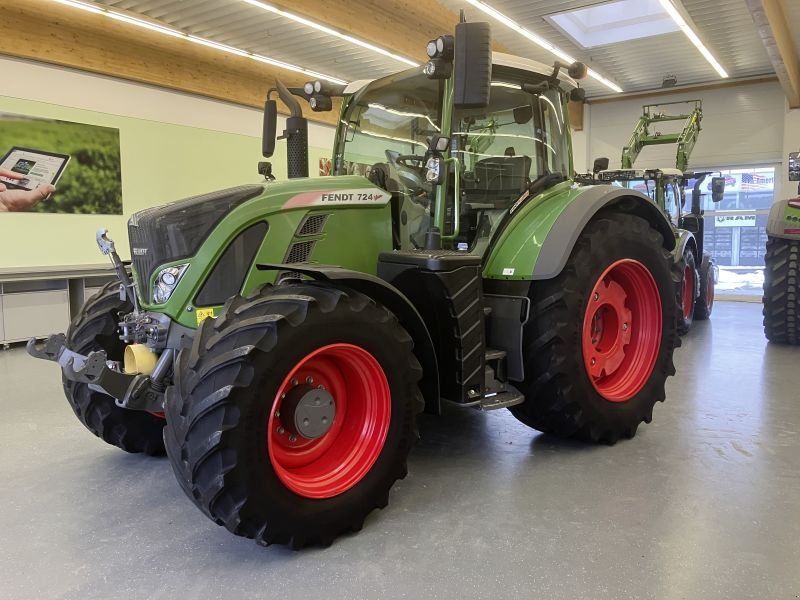 Fendt 724 S4 PROFI PLUS MOTORSCHADEN