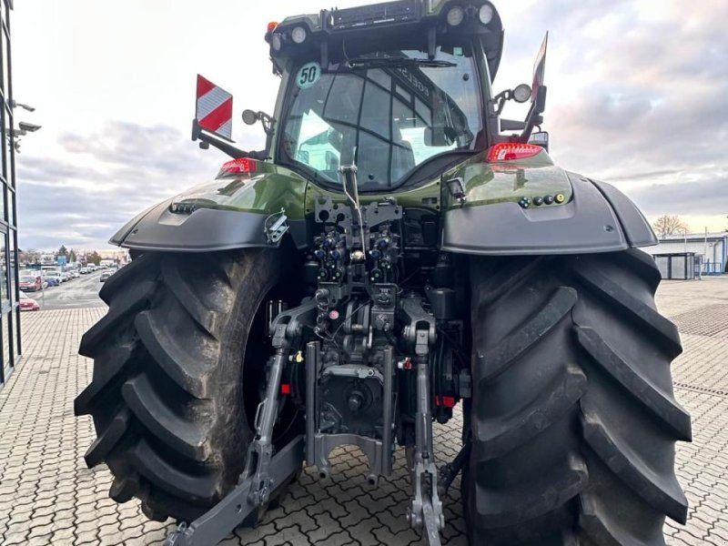 Valtra Q245D