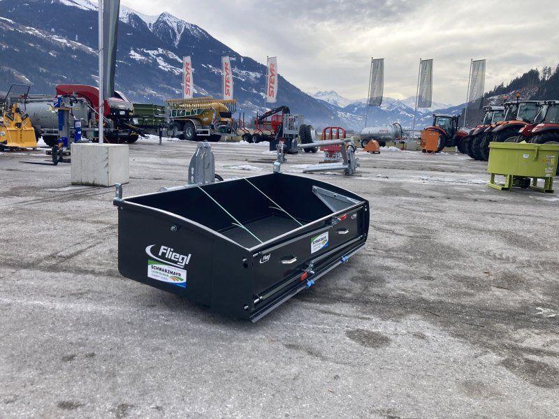 Fliegl AgroCenter Heckschel G2200mm