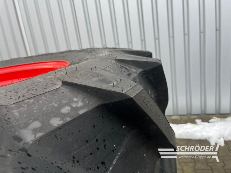 Trelleborg 600/65 R28 + 650/65 R42