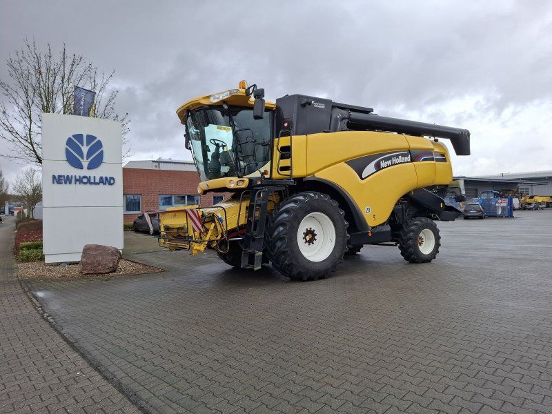 New Holland CX740  CX 740
