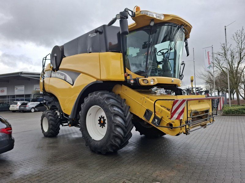 New Holland CX740  CX 740